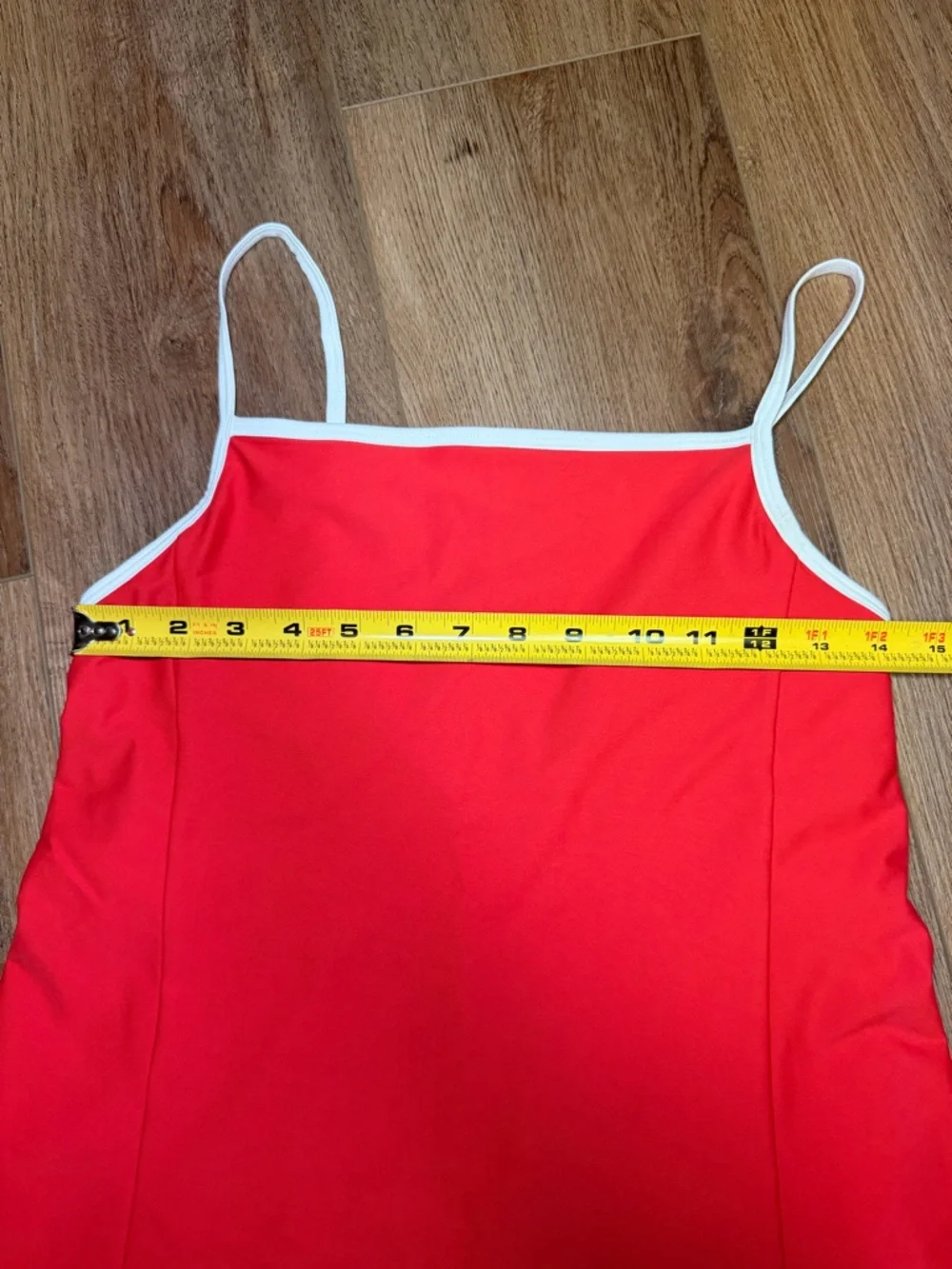 Old Navy PowerSoft Athletic Dress M Red Built In Shorts Tennis Pickleball Go Dry - Picture 14 of 14